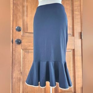 BEBE Fluted Chain Hem Stretch Black Fluted Pencil Skirt